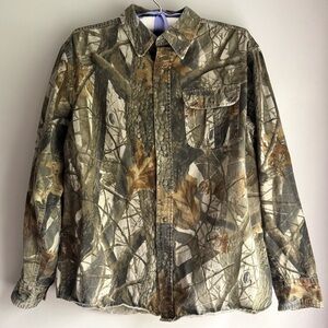 Realtree Camouflage Men's Casual Button Down Shirt